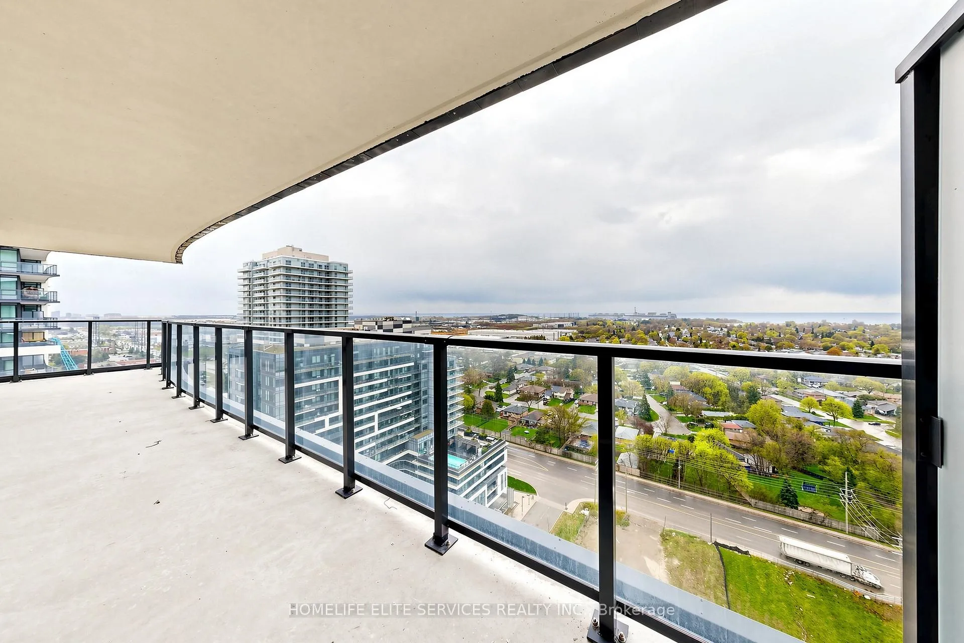 Photo 32 of Unit 2104, 1435 Celebration Drive, Pickering, Bay Ridges — HOMEH