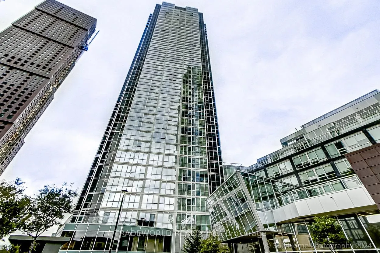 Photo 1 of Unit 614, 2916 Highway 7, Vaughan, Concord — HOMEH