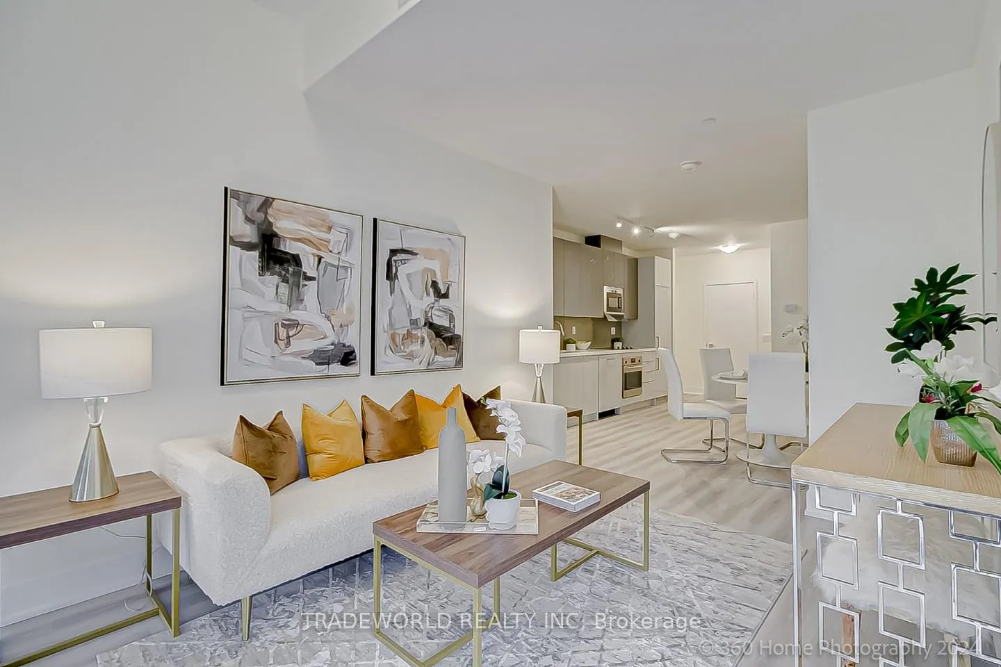 Photo 7 of Unit 614, 2916 Highway 7, Vaughan, Concord — HOMEH