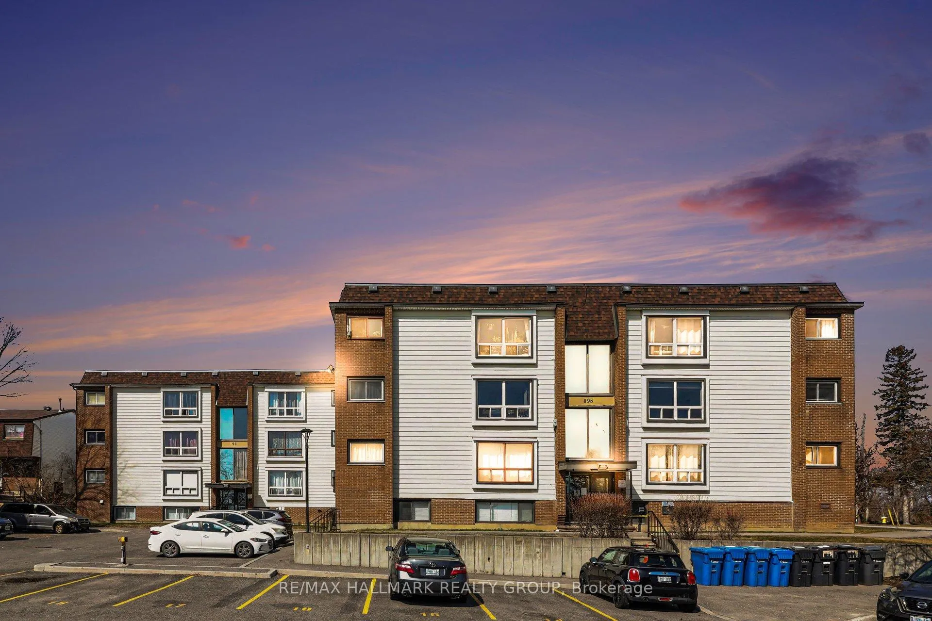 Front of Unit 2, 898 Elmsmere Road