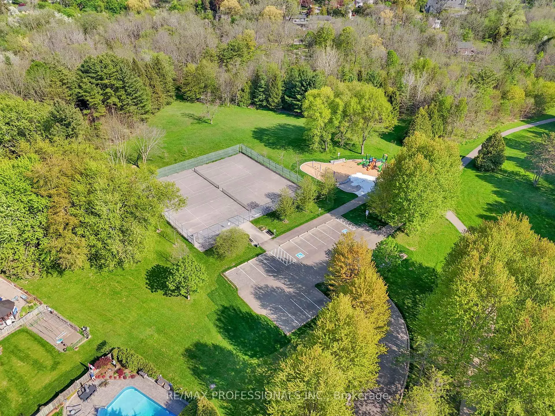 Photo 46 of 45 Resolute Crescent, Whitby, Lynde Creek — HOMEH