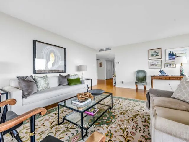 Photo 4 of Unit 1404, 20 Avoca Avenue, Toronto, Rosedale-Moore Park — HOMEH