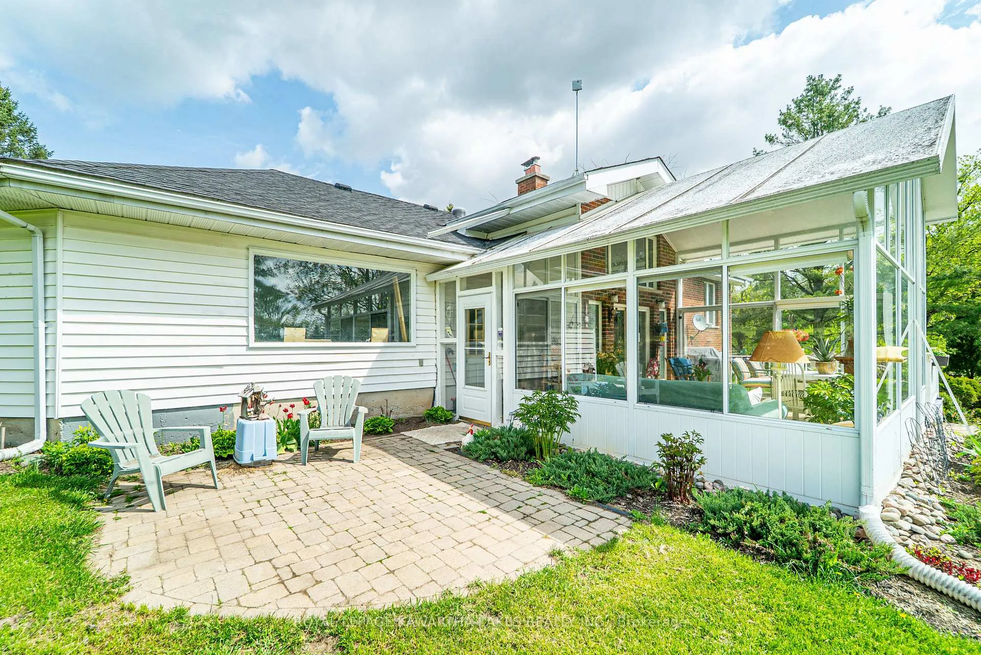 Photo 11 of 1032 Zion Road, Kawartha Lakes, Mariposa — HOMEH
