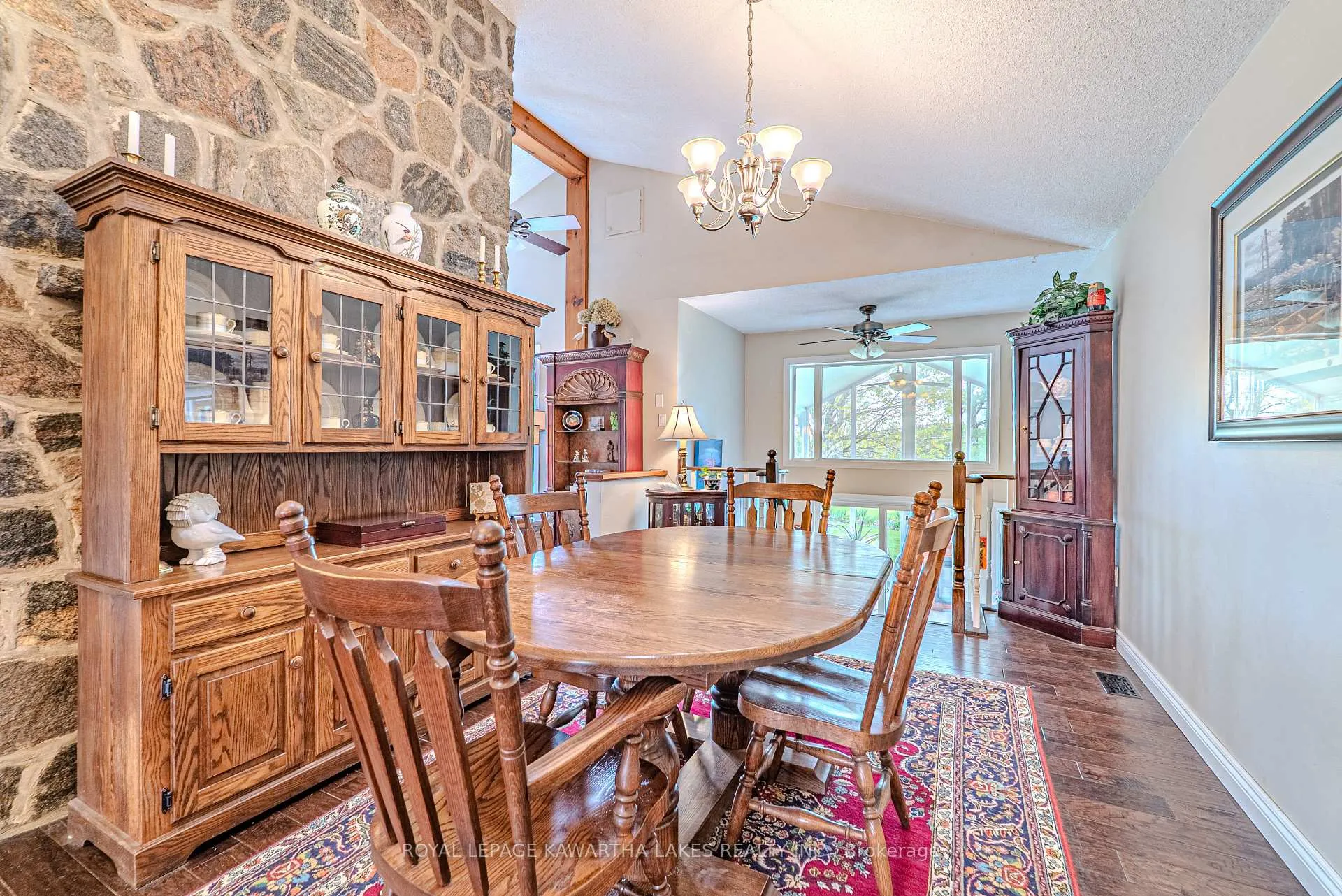 Photo 20 of 1032 Zion Road, Kawartha Lakes, Mariposa — HOMEH
