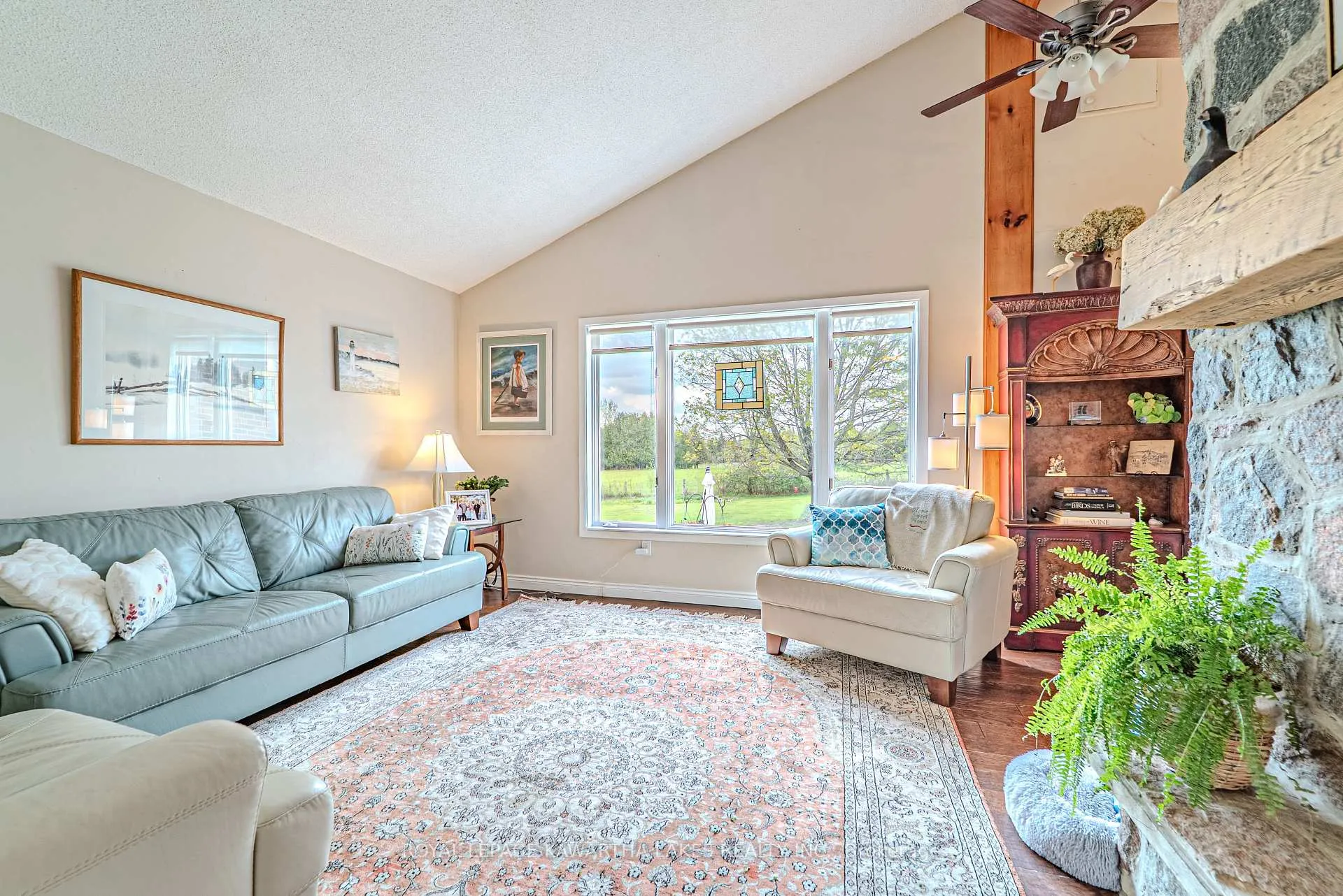 Photo 22 of 1032 Zion Road, Kawartha Lakes, Mariposa — HOMEH