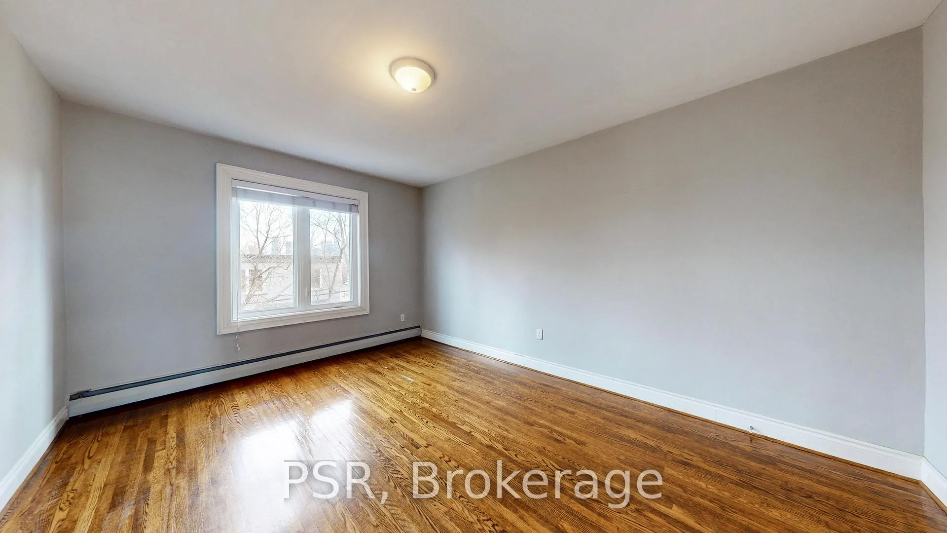Photo 14 of Unit Upper, 37 Morgan Avenue, Etobicoke, Stonegate-Queensway — HOMEH