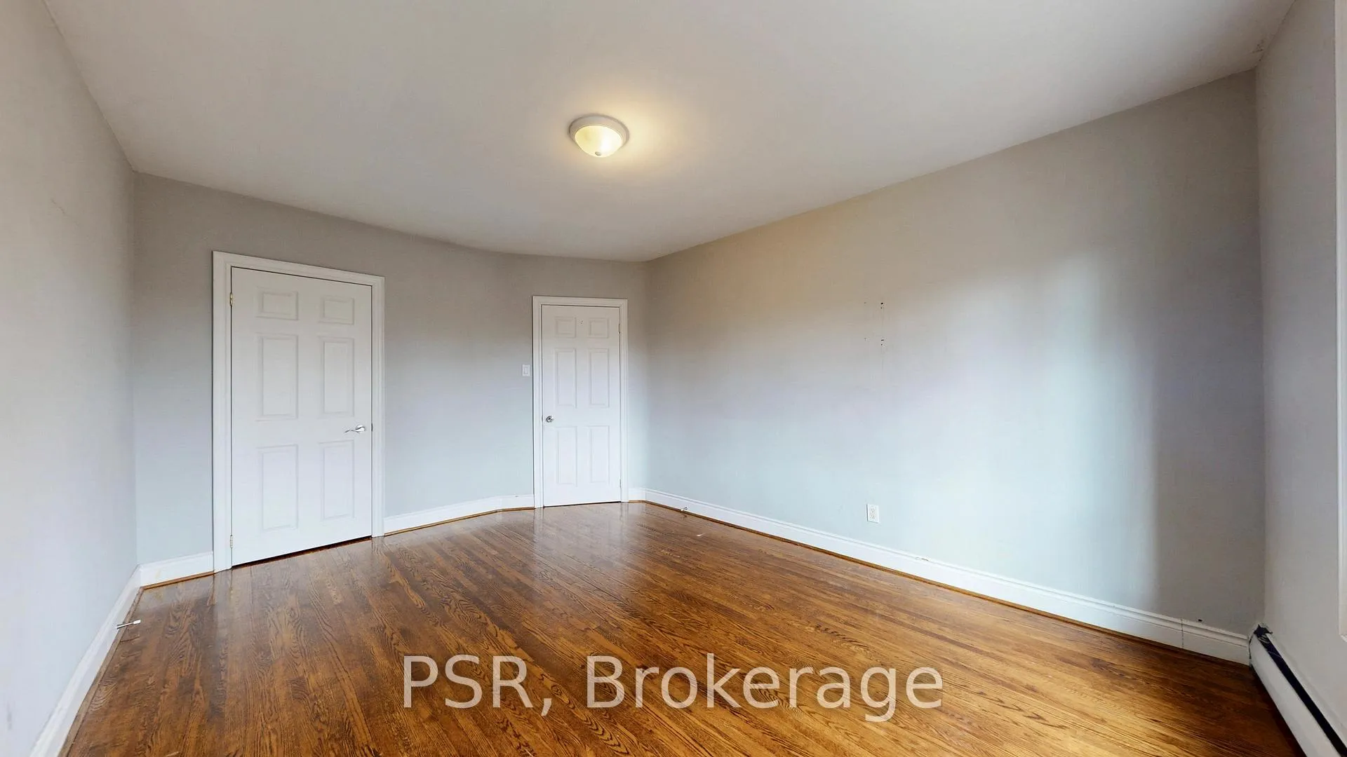 Photo 16 of Unit Upper, 37 Morgan Avenue, Etobicoke, Stonegate-Queensway — HOMEH