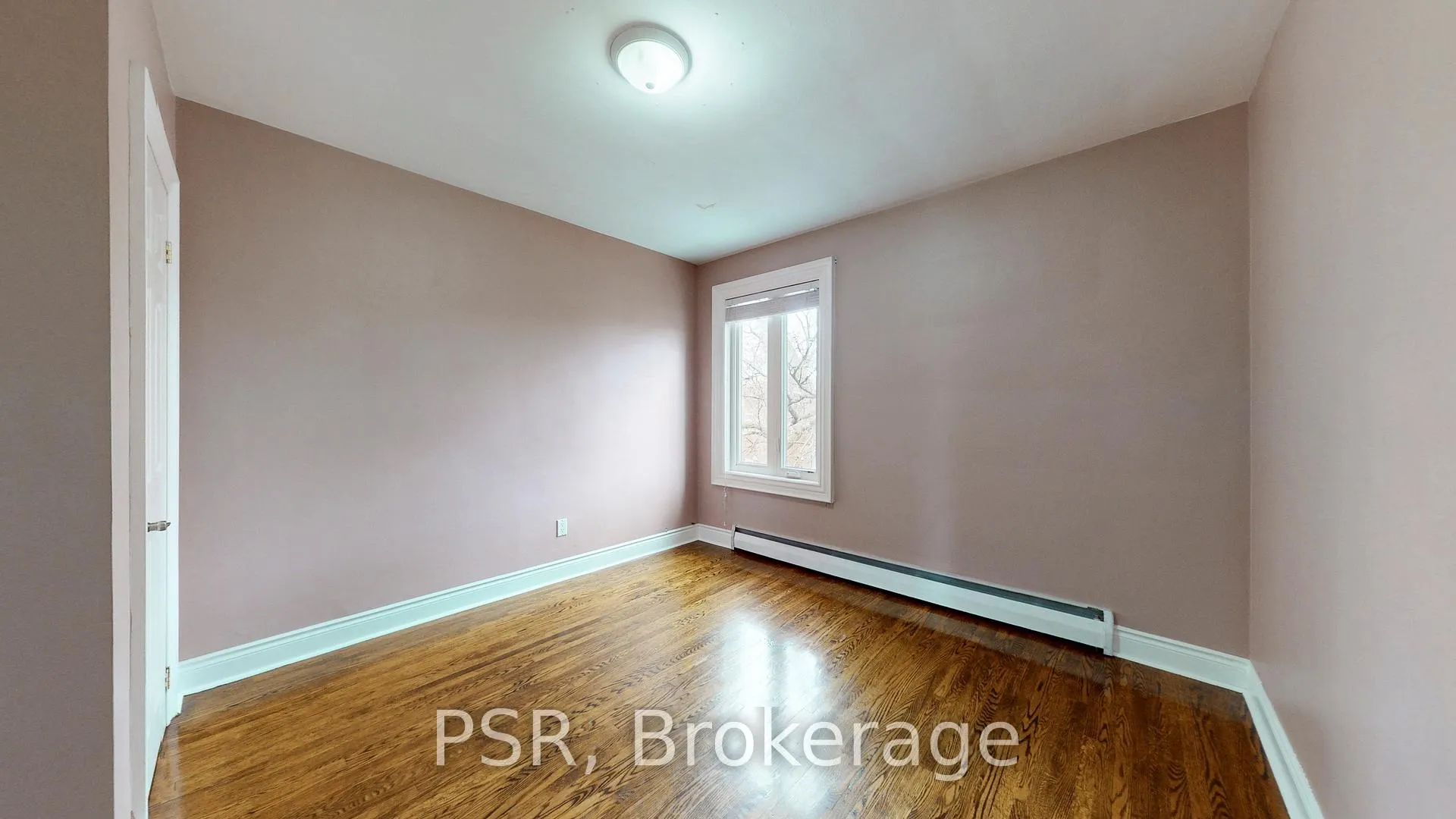 Photo 17 of Unit Upper, 37 Morgan Avenue, Etobicoke, Stonegate-Queensway — HOMEH