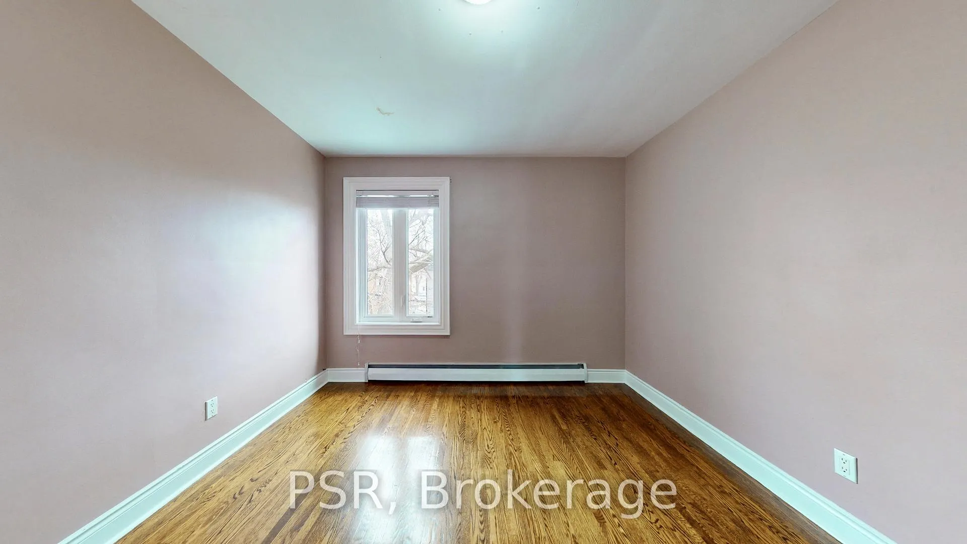 Photo 18 of Unit Upper, 37 Morgan Avenue, Etobicoke, Stonegate-Queensway — HOMEH