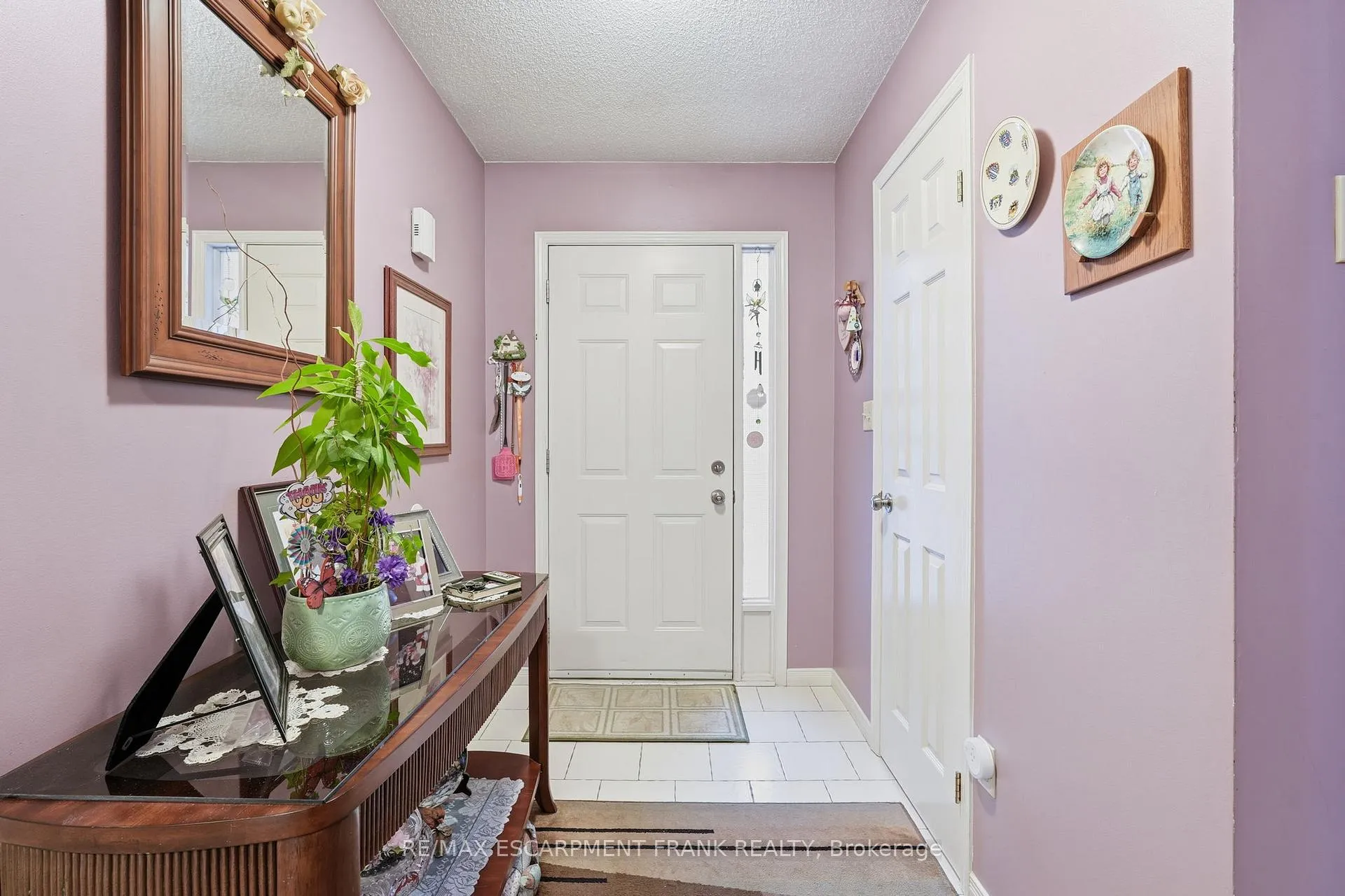 Photo 5 of Unit 1, 1675 Upper Gage Avenue, Hamilton, Broughton — HOMEH