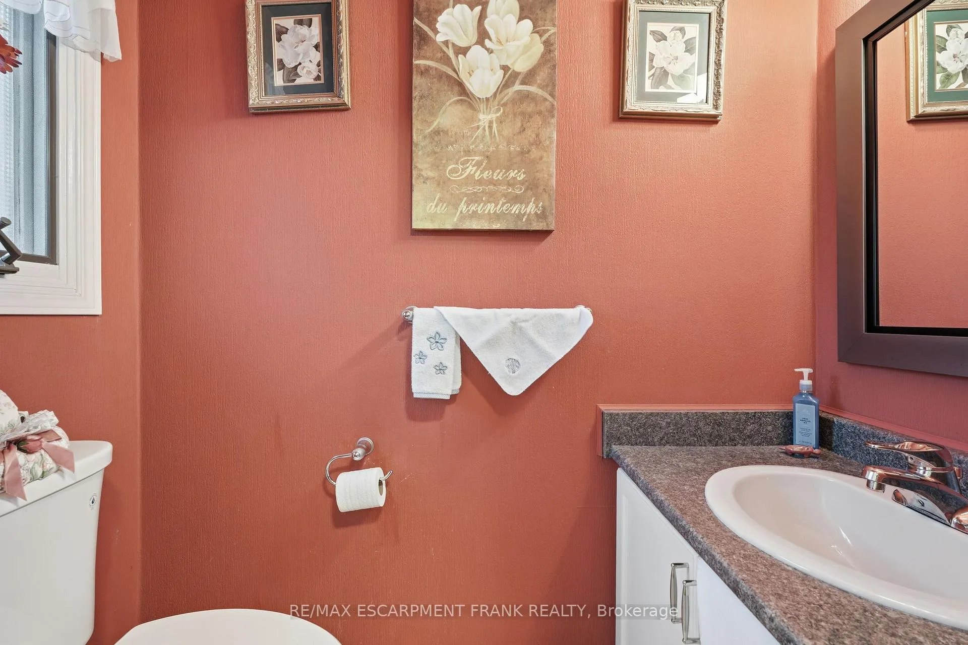 Photo 19 of Unit 1, 1675 Upper Gage Avenue, Hamilton, Broughton — HOMEH