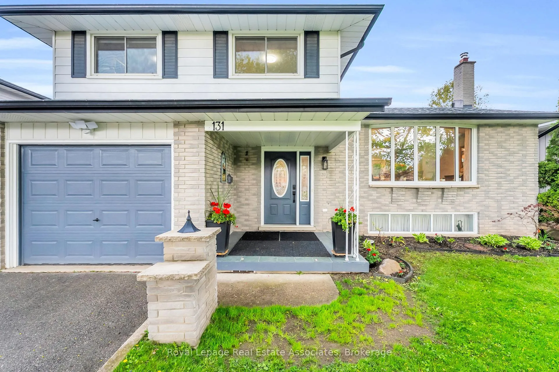 Photo 6 of 131 Fife Road, Guelph, Willow West/Sugarbush/West Acres — HOMEH