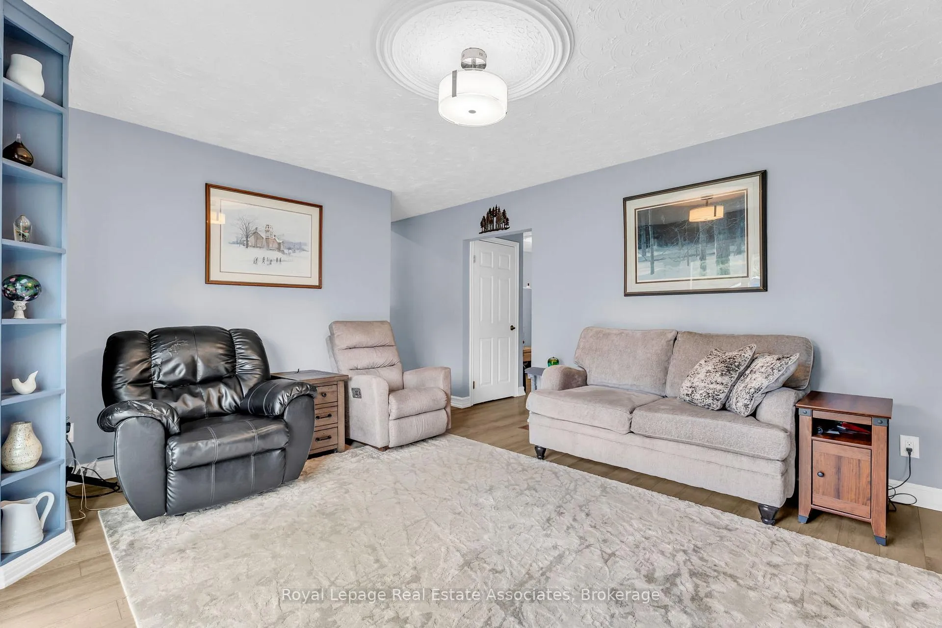 Photo 20 of 131 Fife Road, Guelph, Willow West/Sugarbush/West Acres — HOMEH