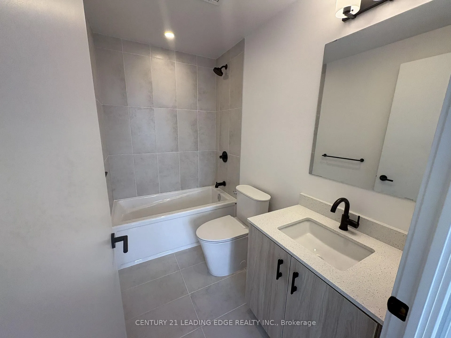 Photo 8 of Unit 222, 4878 Powers Common, Burlington, Alton — HOMEH