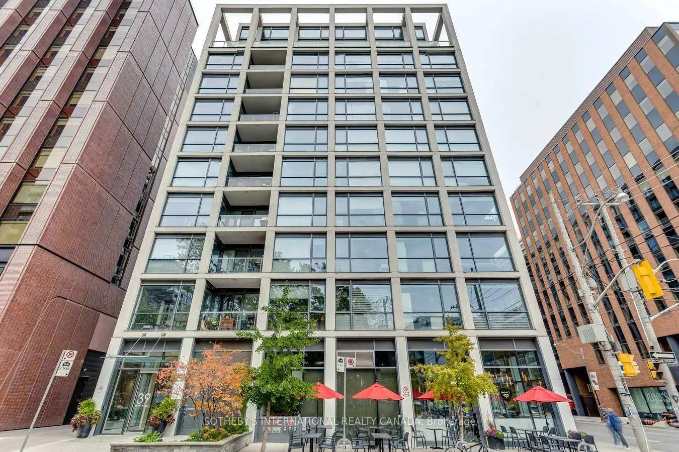 Photo 2 of Unit PH06, 39 Brant Street, Toronto, Waterfront Communities — HOMEH