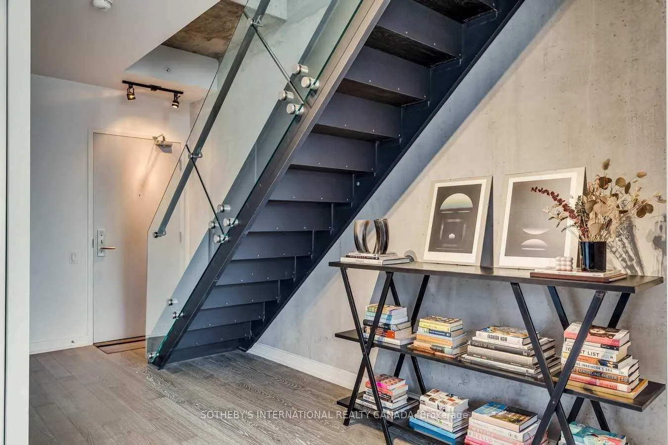 Photo 5 of Unit PH06, 39 Brant Street, Toronto, Waterfront Communities — HOMEH