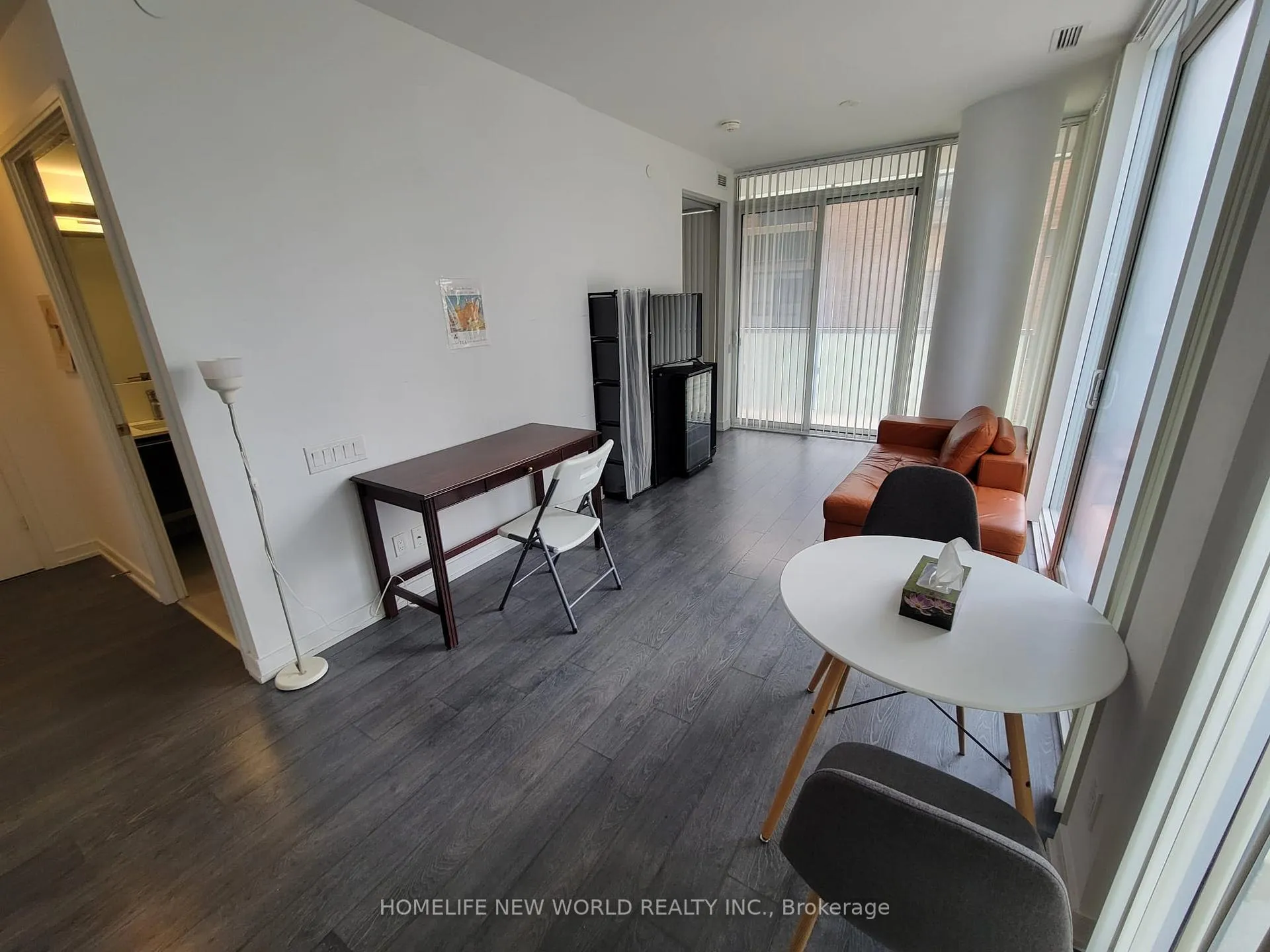 Photo 4 of Unit 507, 28 Wellesley Street E, Toronto, Church-Yonge Corridor — HOMEH