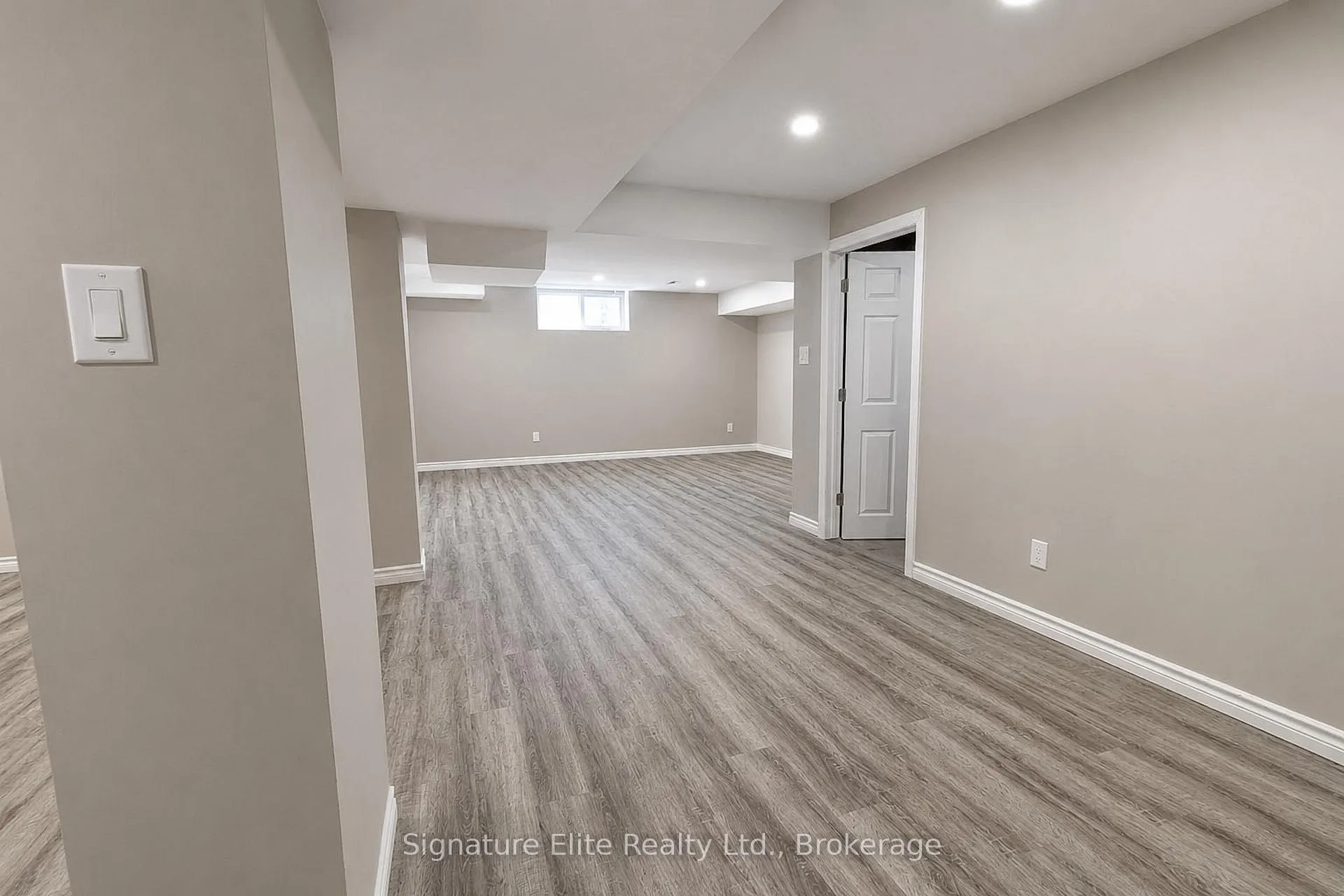 Photo 5 of Unit Bsmt, 2561 Stallion Drive, Oshawa, Windfields — HOMEH