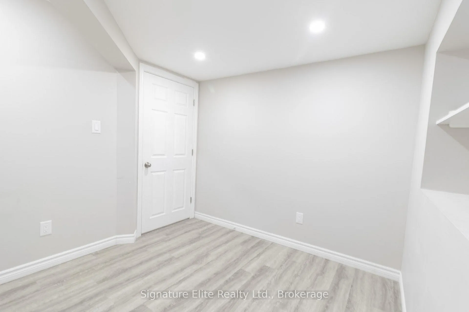 Photo 9 of Unit Bsmt, 2561 Stallion Drive, Oshawa, Windfields — HOMEH