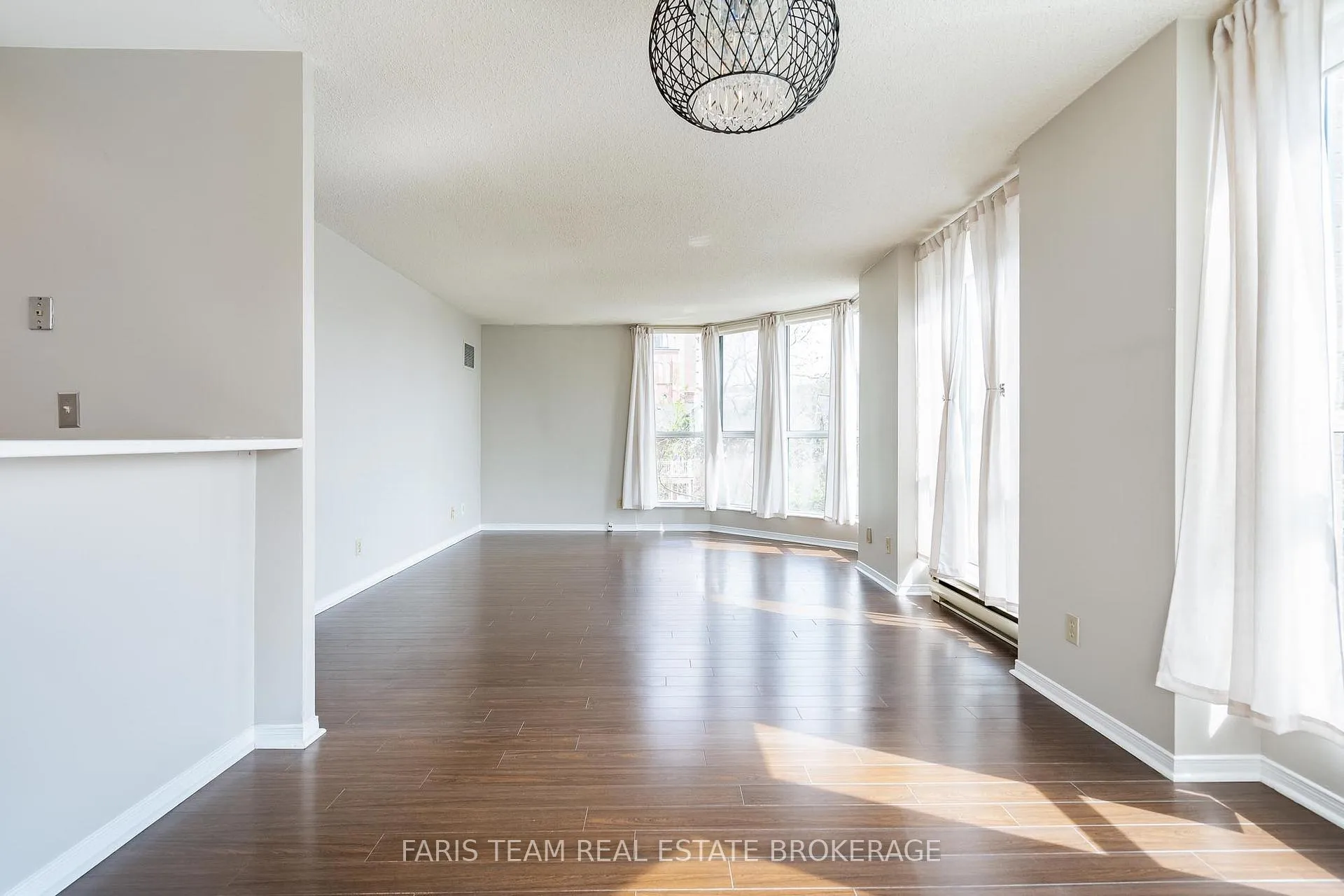 Photo 12 of Unit 511, 150 Dunlop Street E, Barrie, City Centre — HOMEH