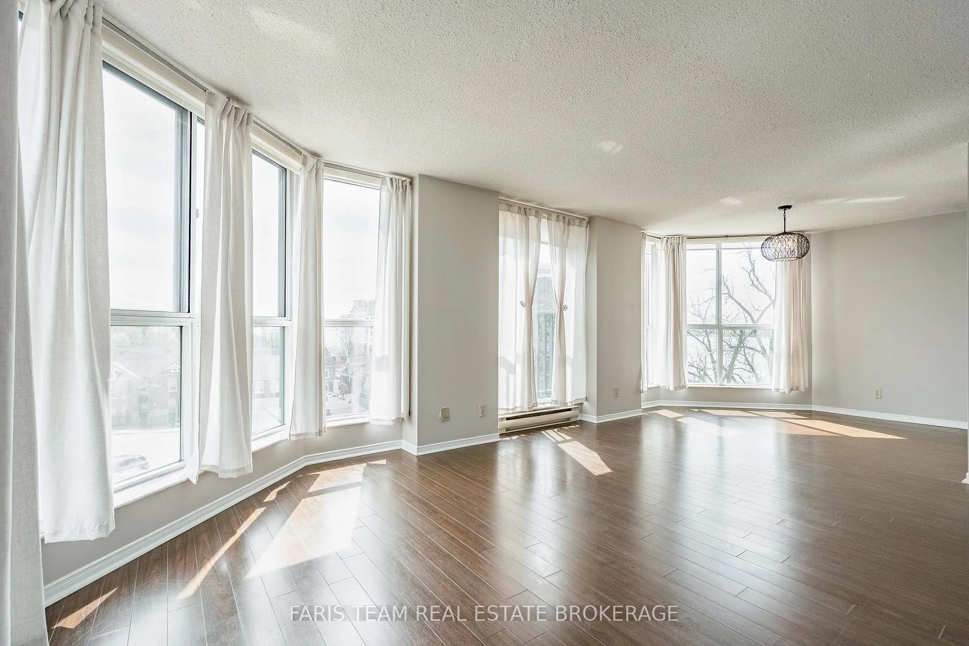 Photo 15 of Unit 511, 150 Dunlop Street E, Barrie, City Centre — HOMEH