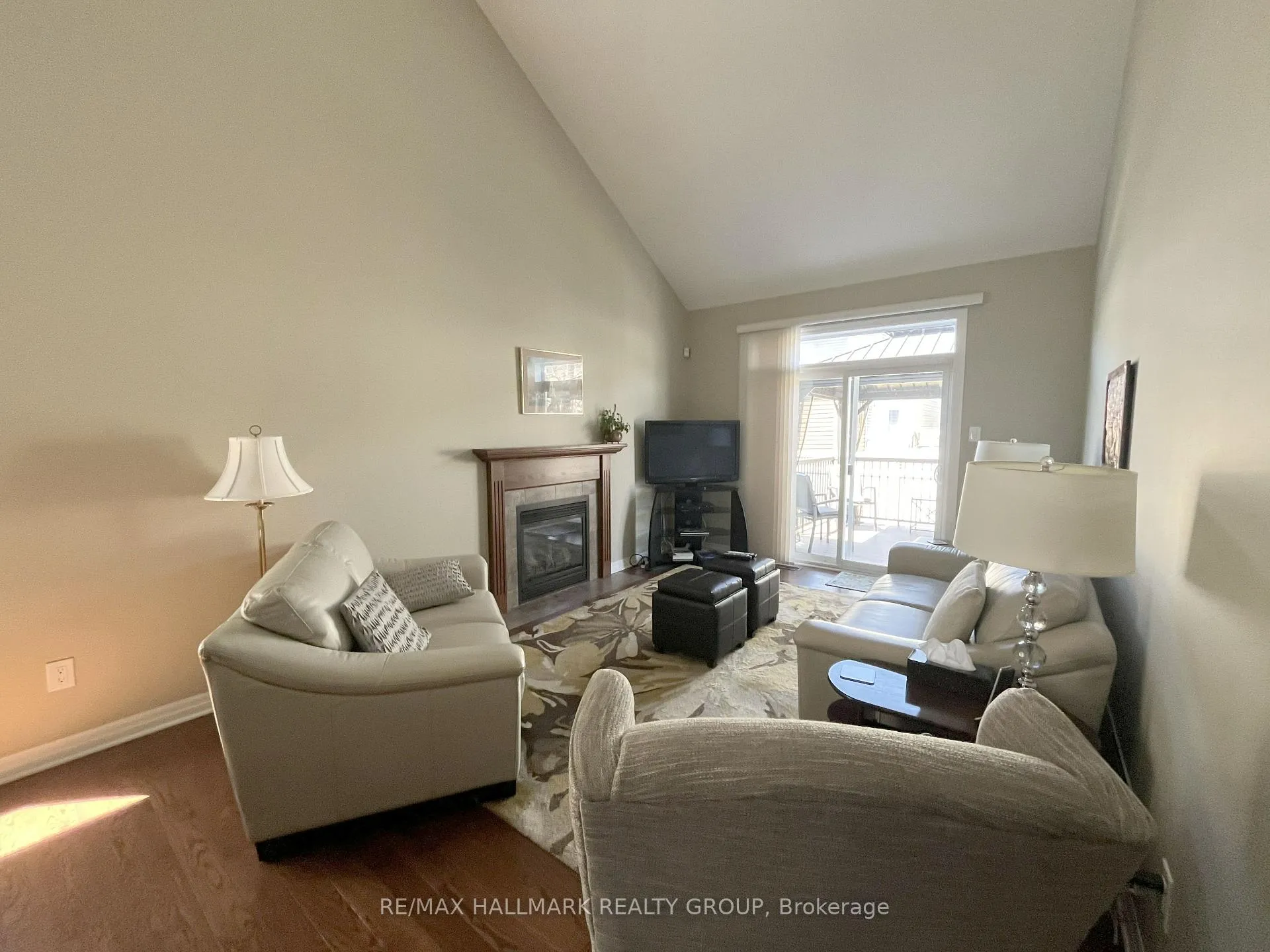 Photo 14 of 533 Peerless Street, Ottawa, Barrhaven - Cedargrove/Fraserdale — HOMEH
