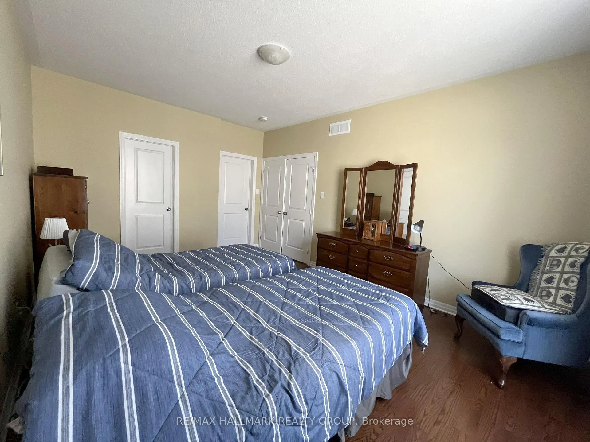 Photo 17 of 533 Peerless Street, Ottawa, Barrhaven - Cedargrove/Fraserdale — HOMEH