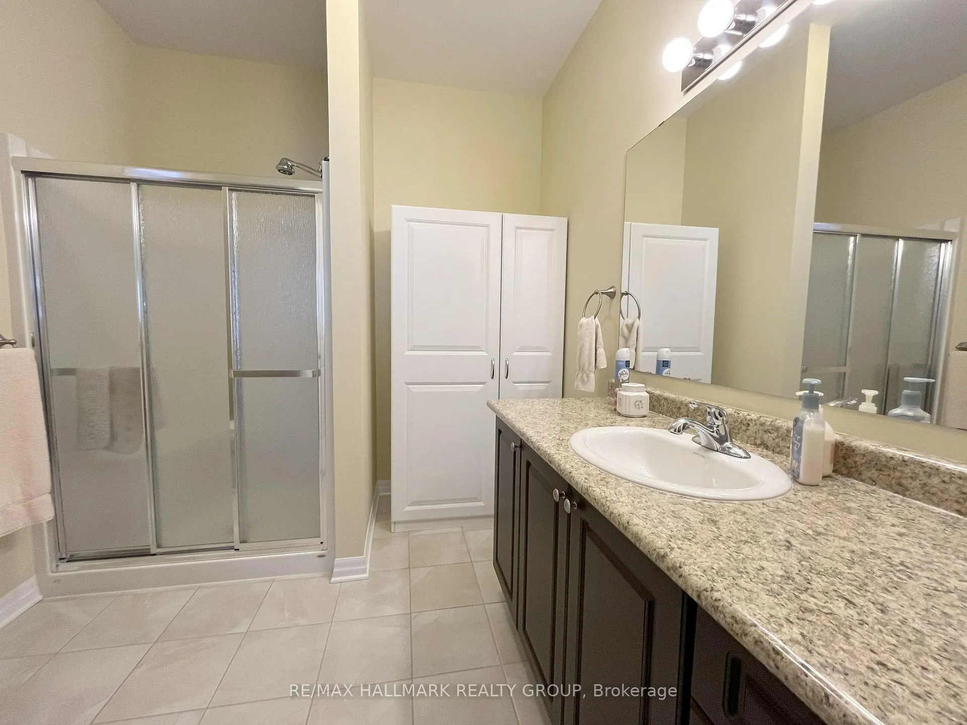 Photo 18 of 533 Peerless Street, Ottawa, Barrhaven - Cedargrove/Fraserdale — HOMEH
