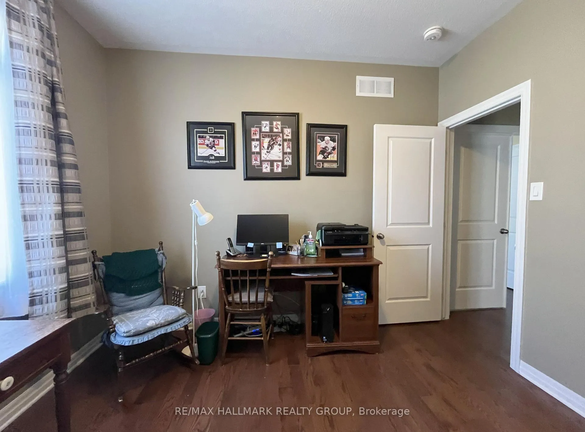 Photo 23 of 533 Peerless Street, Ottawa, Barrhaven - Cedargrove/Fraserdale — HOMEH