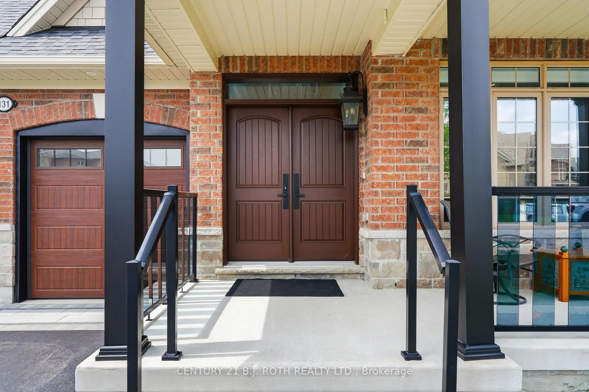 Photo 3 of 131 Trail Boulevard, Springwater, Centre Vespra — HOMEH
