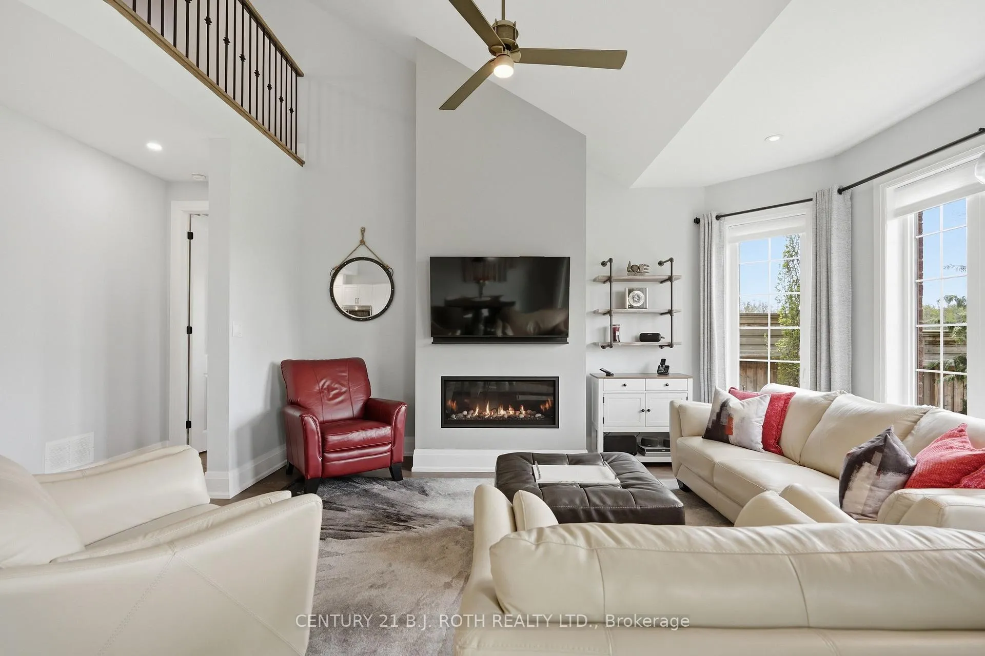 Photo 15 of 131 Trail Boulevard, Springwater, Centre Vespra — HOMEH
