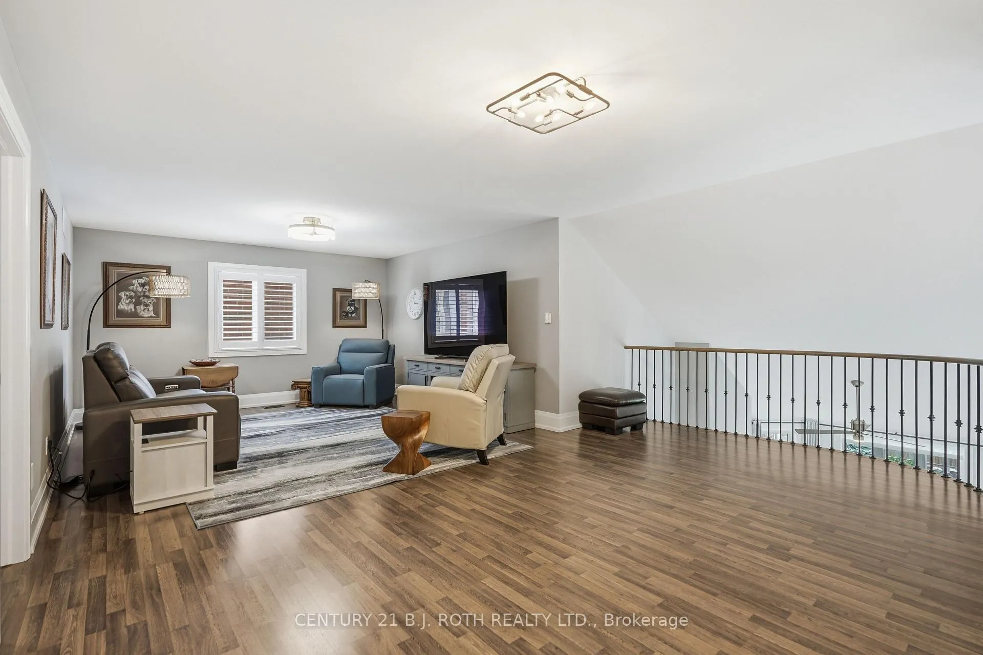 Photo 25 of 131 Trail Boulevard, Springwater, Centre Vespra — HOMEH
