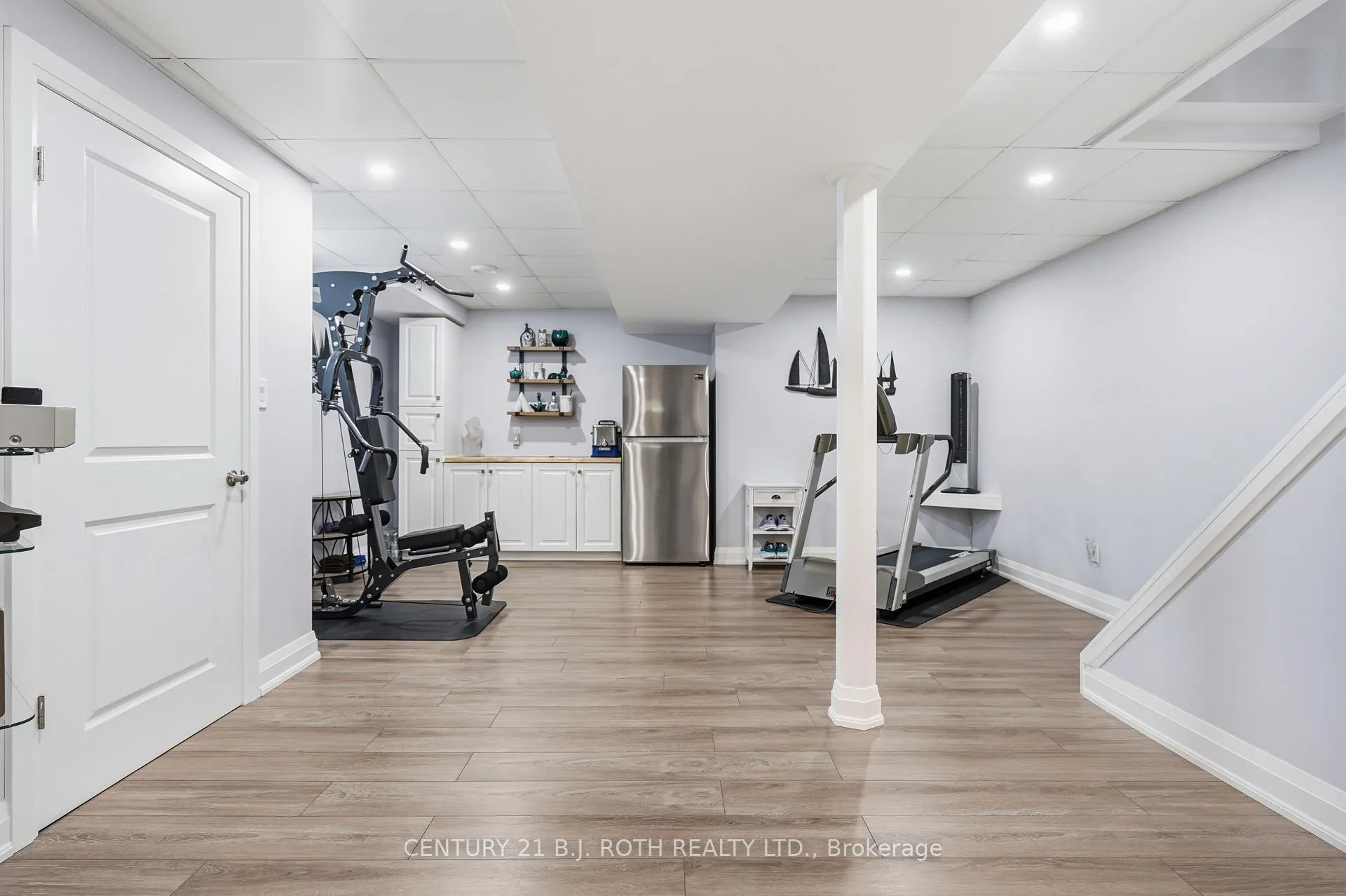 Photo 31 of 131 Trail Boulevard, Springwater, Centre Vespra — HOMEH