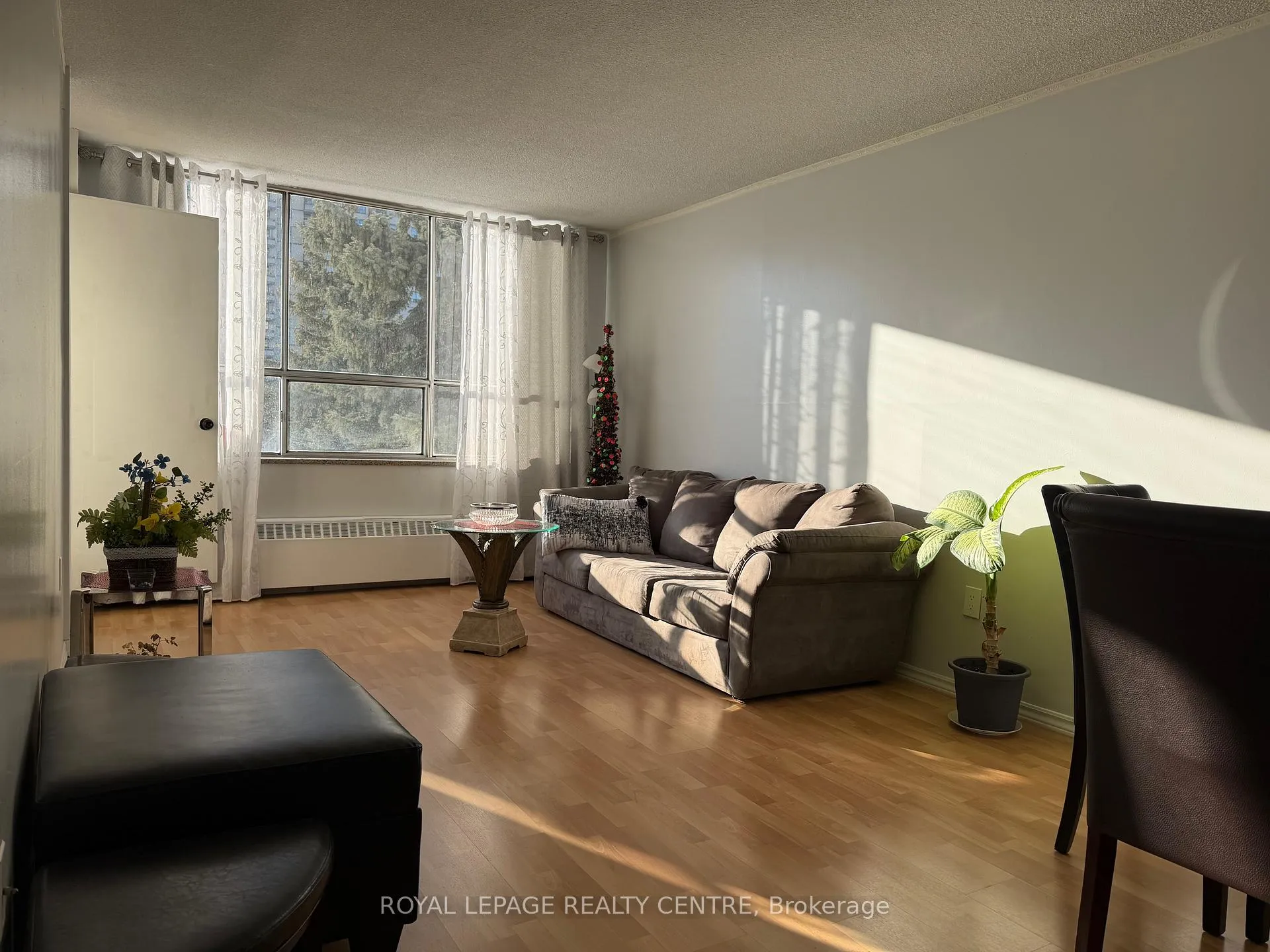 Photo 2 of Unit 209, 340 Dixon Road, Etobicoke, Kingsview Village-The Westway — HOMEH