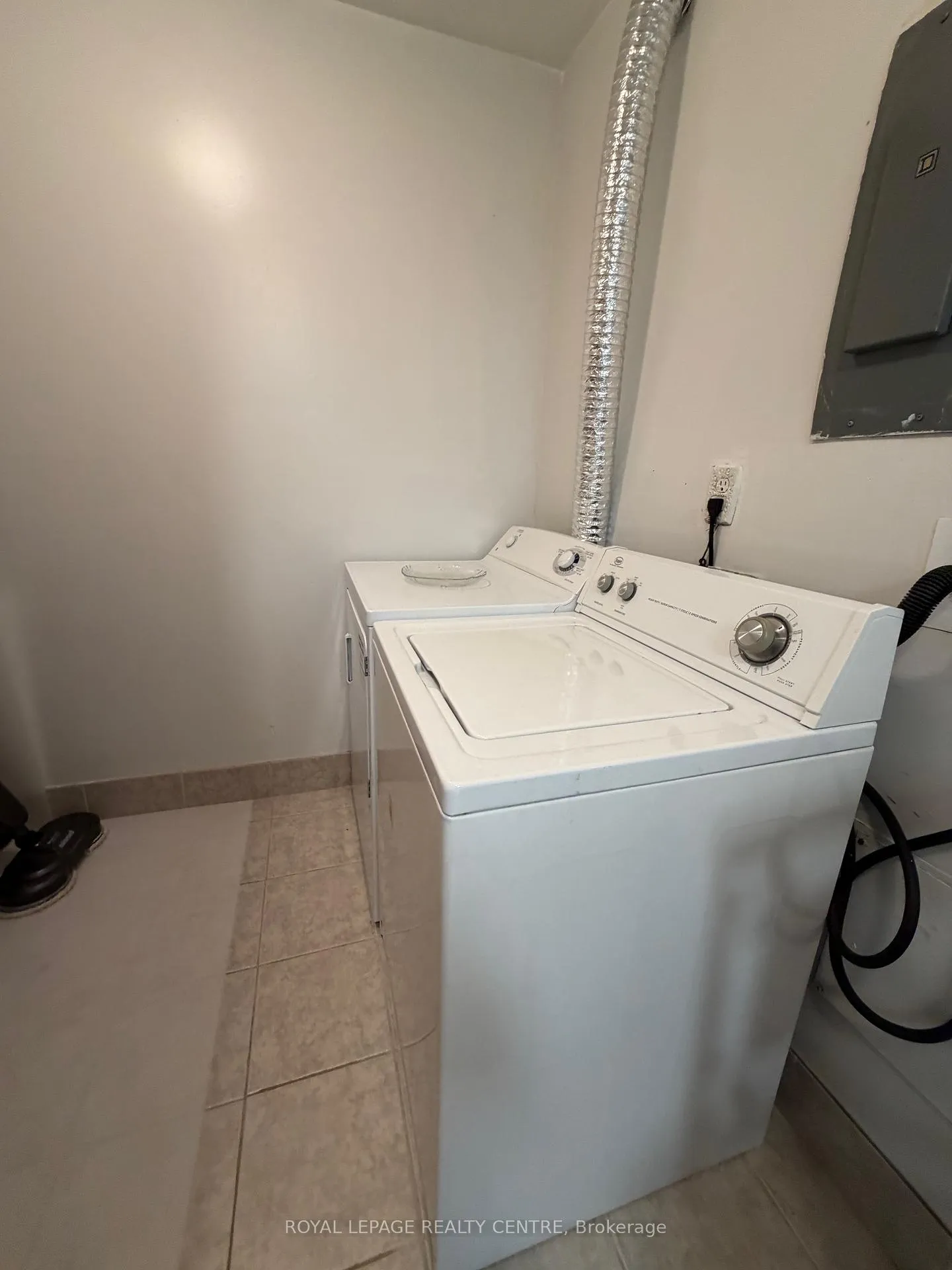 Photo 16 of Unit 209, 340 Dixon Road, Etobicoke, Kingsview Village-The Westway — HOMEH