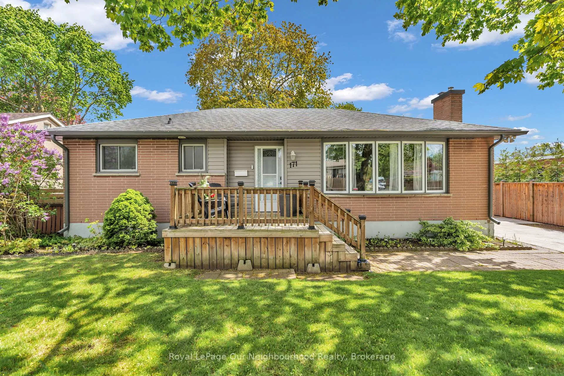 Front of 171 Tweedsmuir Avenue