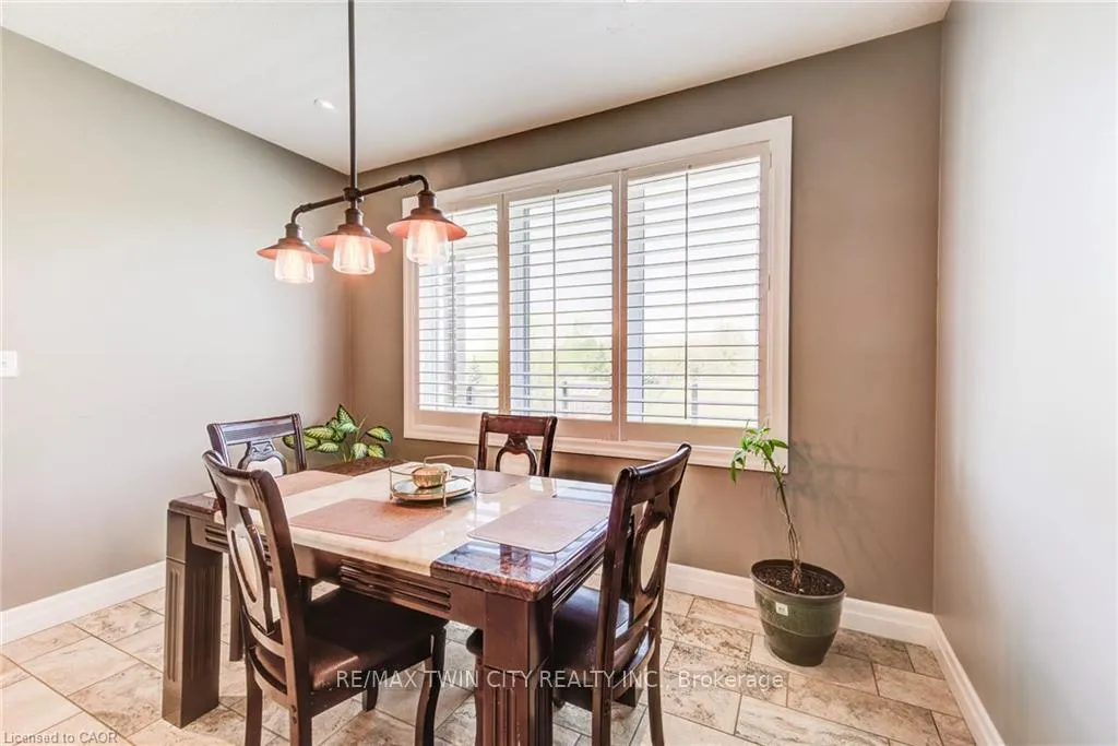 Photo 24 of 78 Dolman Street, Woolwich, Breslau — HOMEH