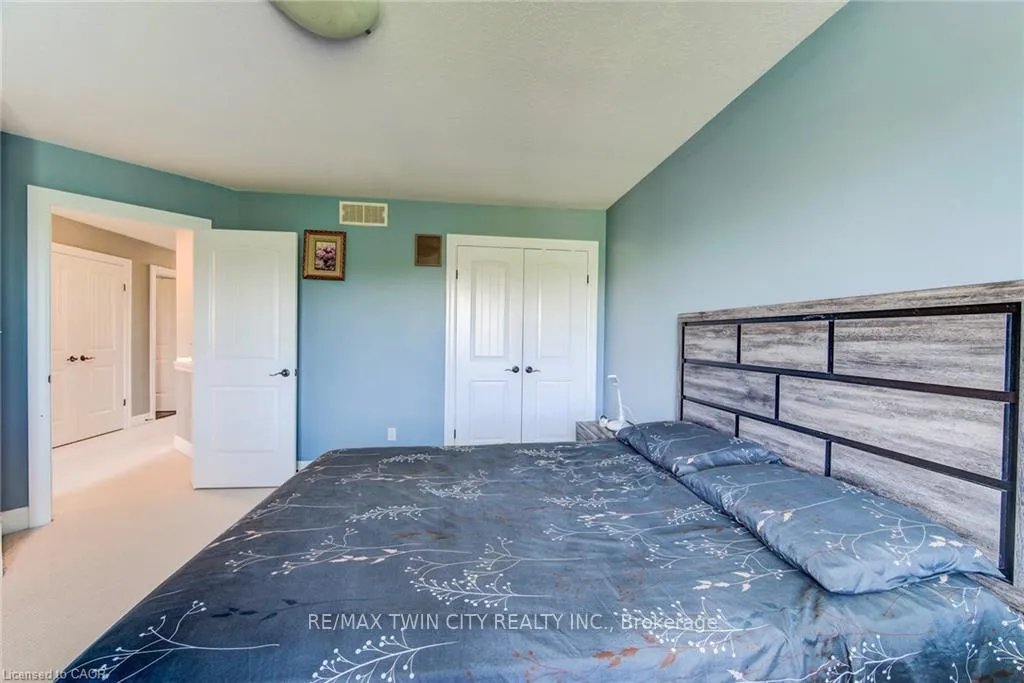 Photo 33 of 78 Dolman Street, Woolwich, Breslau — HOMEH