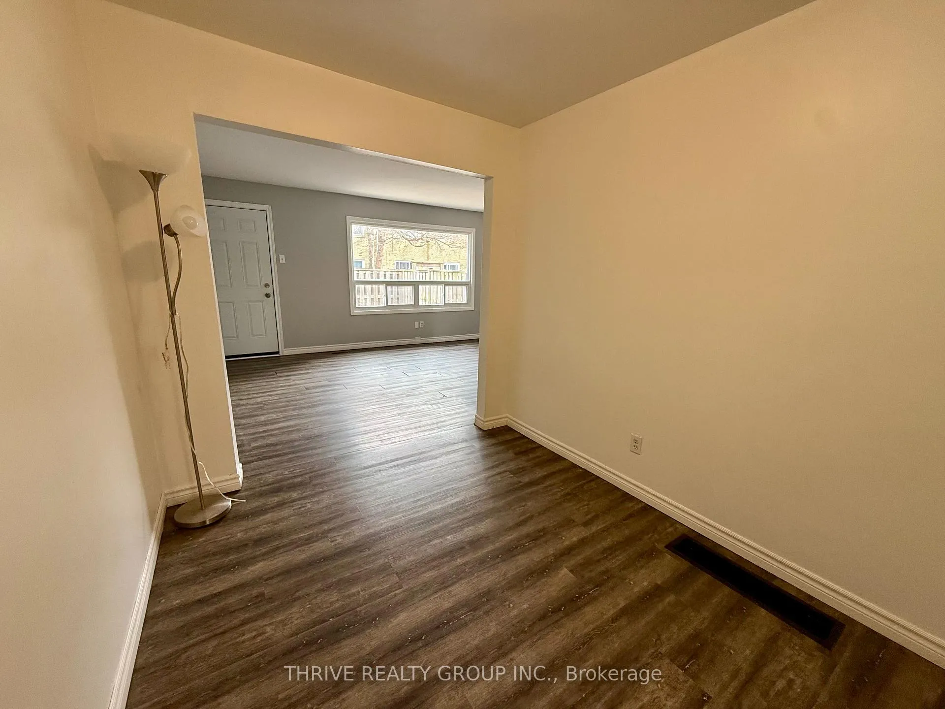 Photo 3 of 161 Toulon Crescent, London, East I — HOMEH