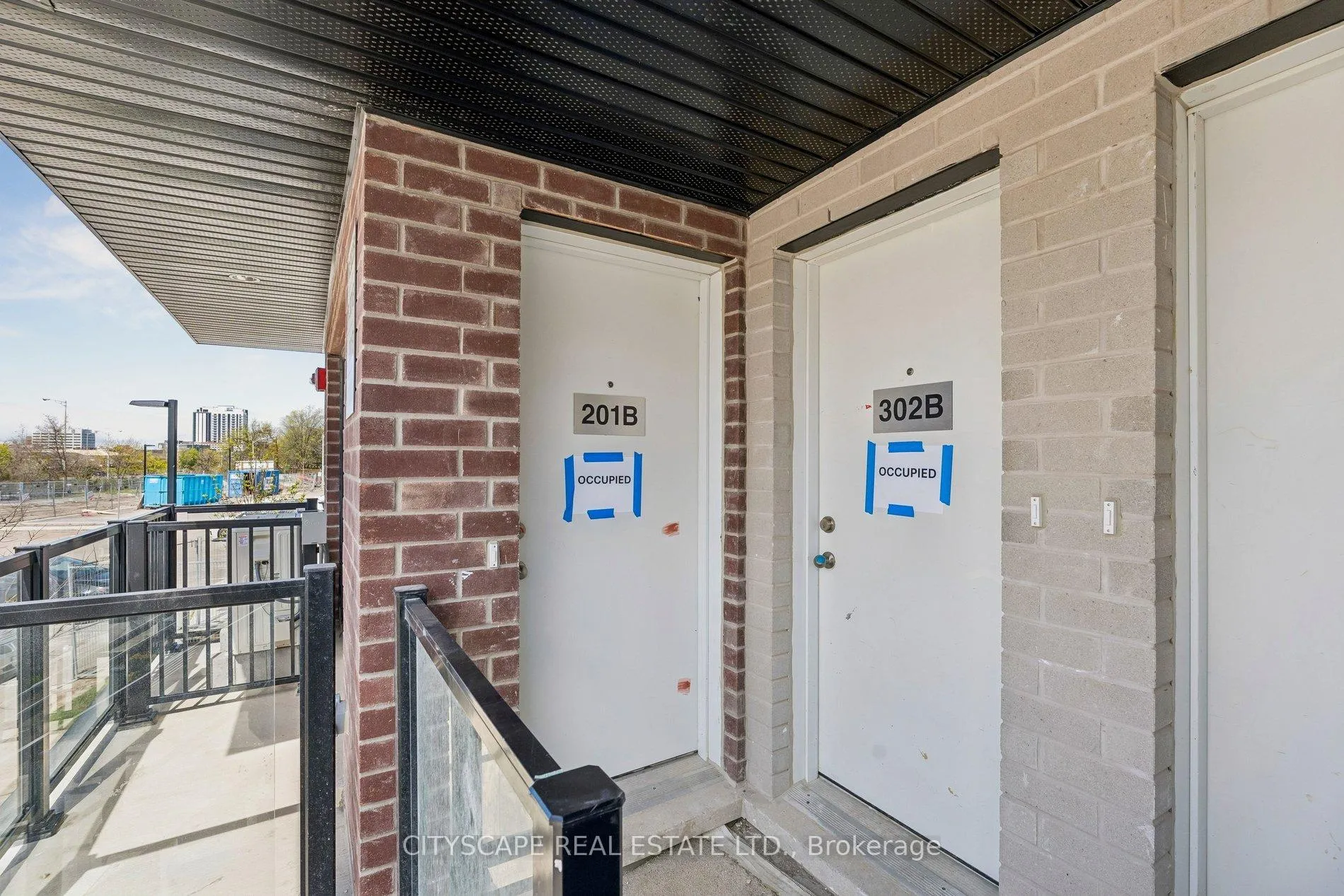 Photo 3 of Unit 201B, 16 Melbourne Avenue, St. Catharines, E. Chester — HOMEH