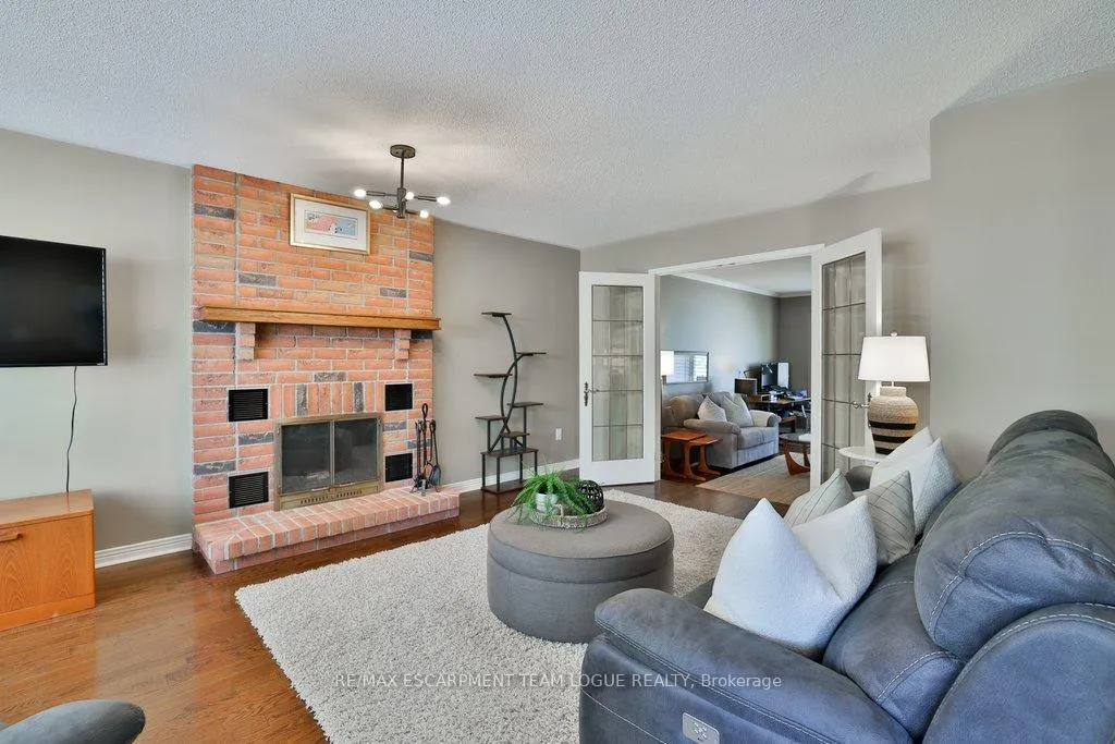 Photo 14 of 4184 Millcroft Park Drive, Burlington, Rose — HOMEH