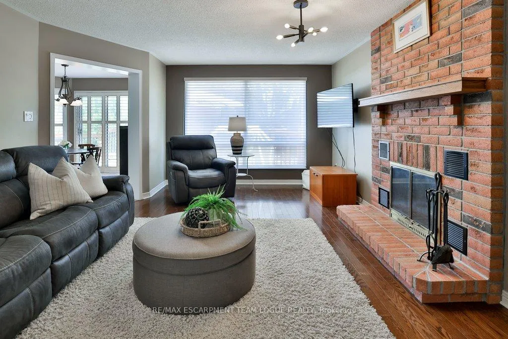 Photo 15 of 4184 Millcroft Park Drive, Burlington, Rose — HOMEH