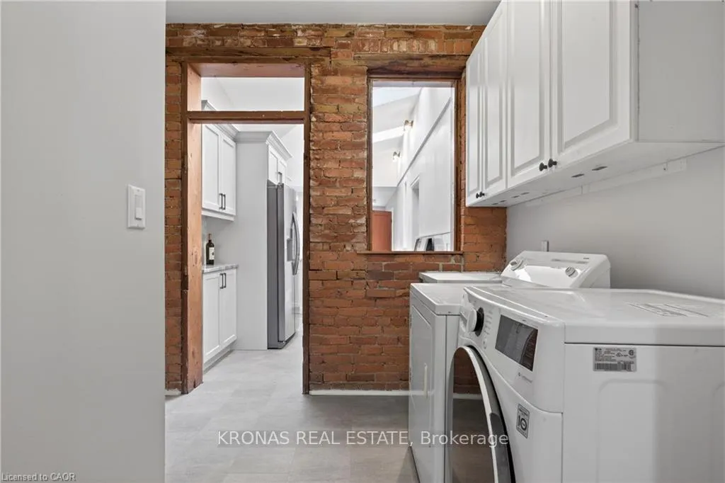 Photo 16 of 307 King Street W, Hamilton, Dundas — HOMEH