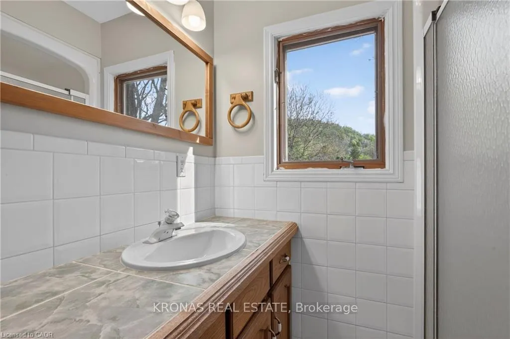 Photo 23 of 307 King Street W, Hamilton, Dundas — HOMEH