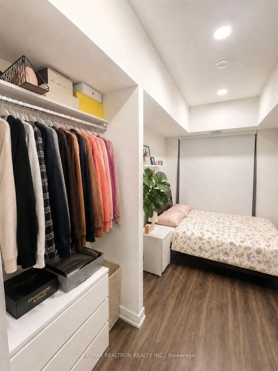 Photo 6 of Unit B615, 410 Dufferin Street, Toronto, Little Portugal — HOMEH