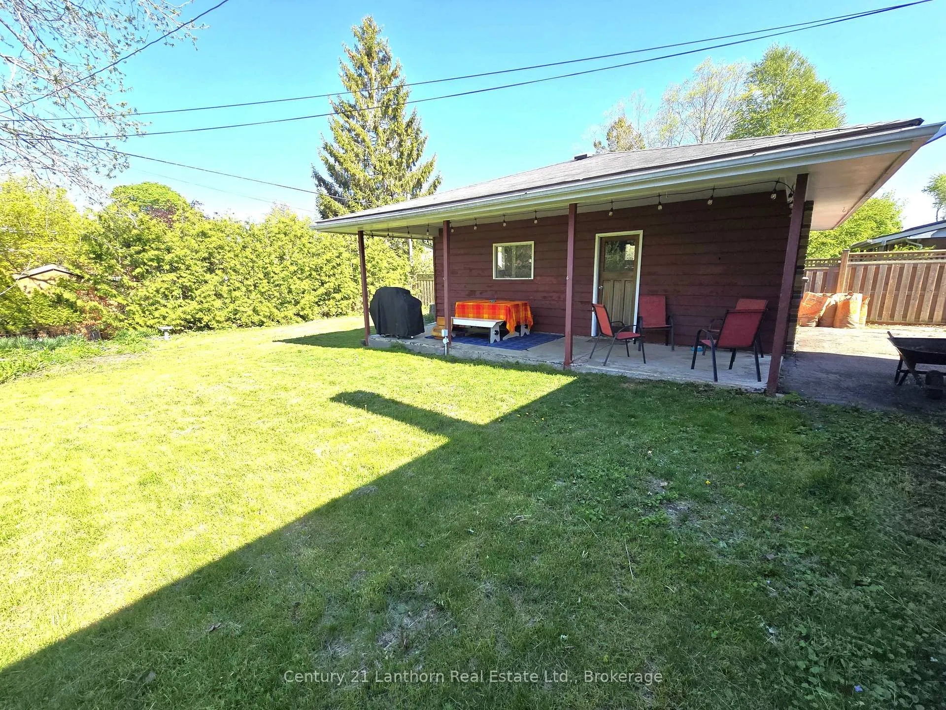 Photo 7 of 15 Melrose Crescent, Belleville, Belleville Ward — HOMEH