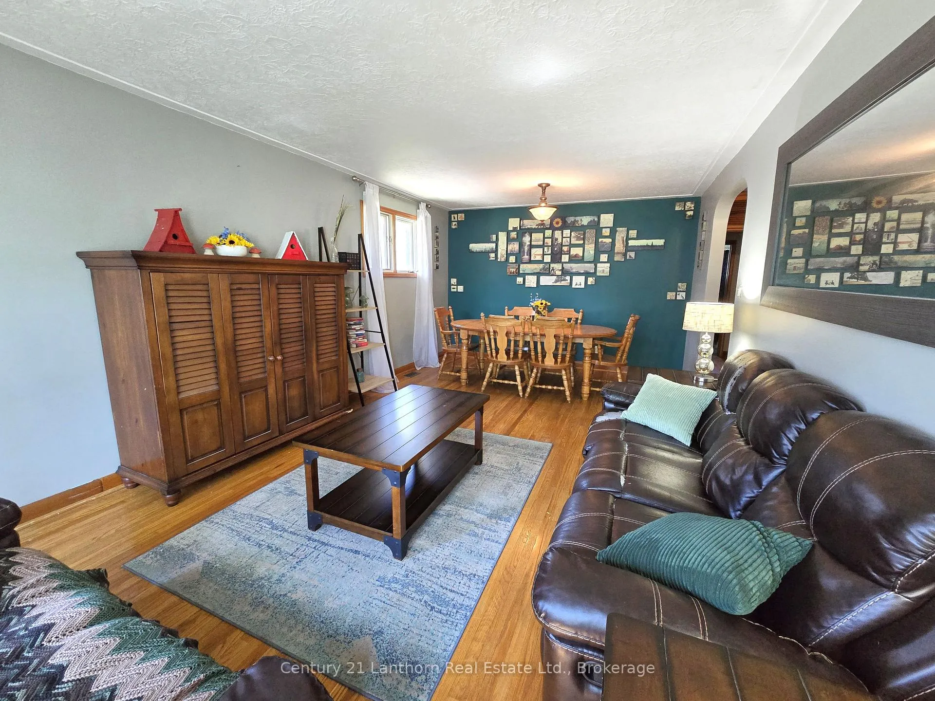 Photo 21 of 15 Melrose Crescent, Belleville, Belleville Ward — HOMEH