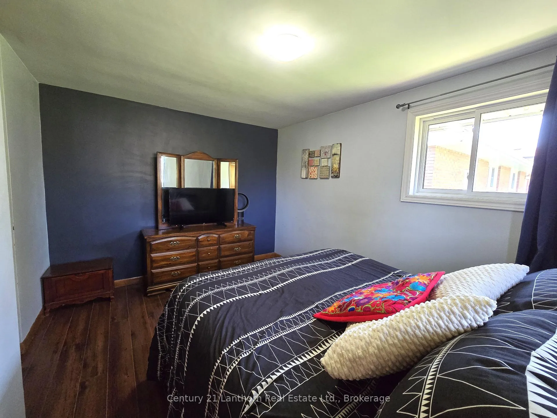 Photo 30 of 15 Melrose Crescent, Belleville, Belleville Ward — HOMEH