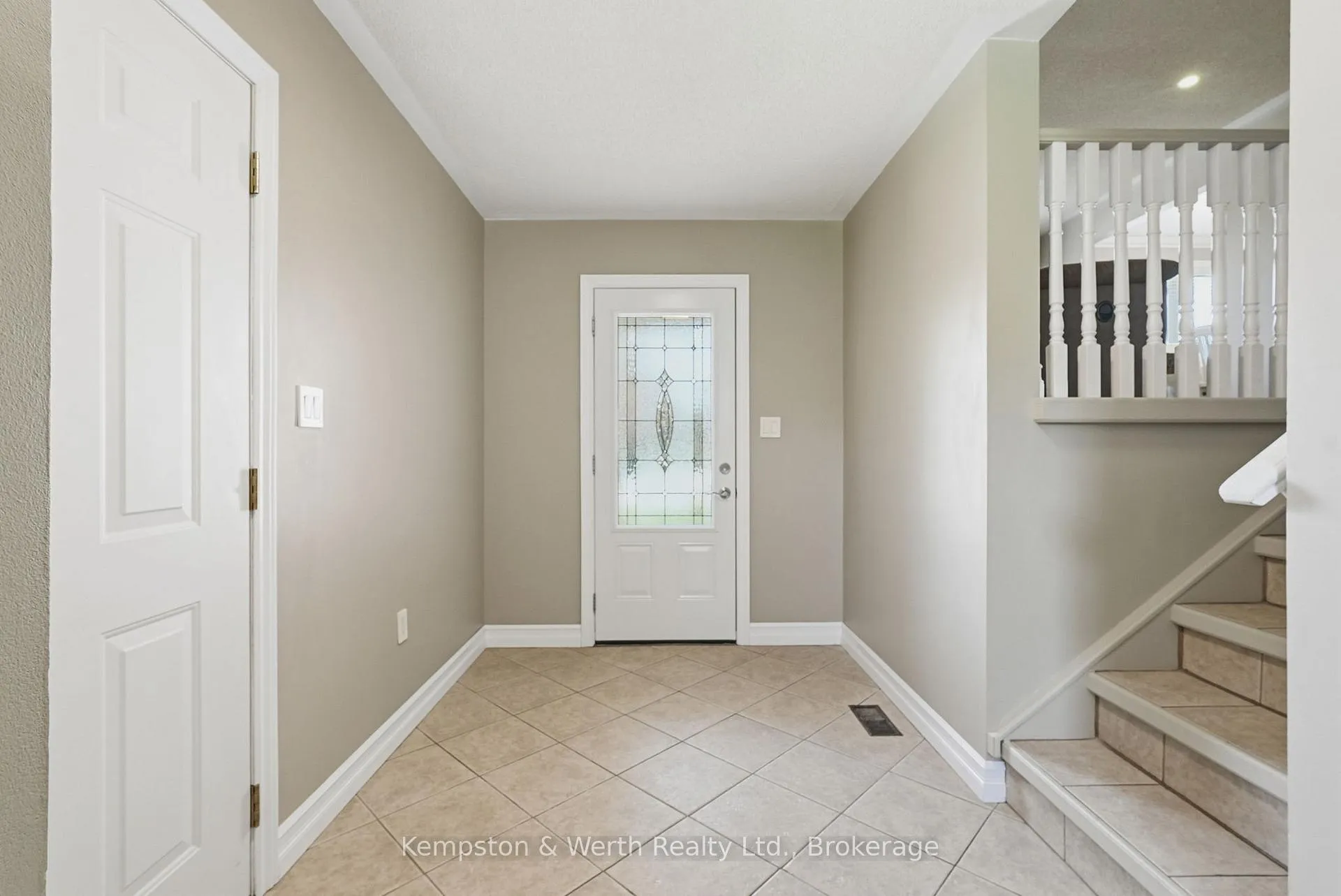 Photo 3 of 24 Jordan Drive, North Huron, East Wawanosh — HOMEH