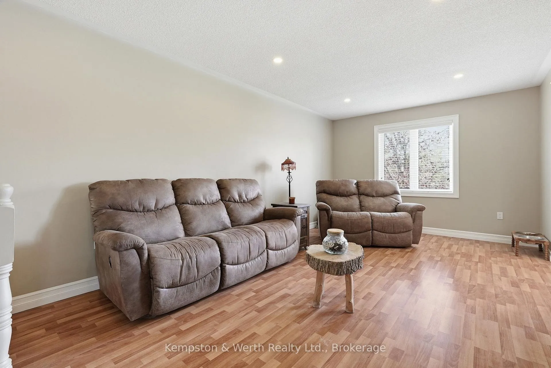 Photo 6 of 24 Jordan Drive, North Huron, East Wawanosh — HOMEH